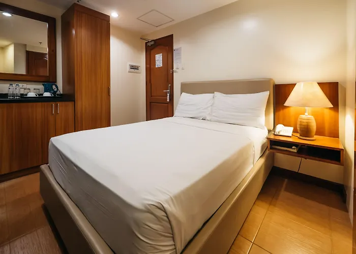 Hotel The Well 2*
