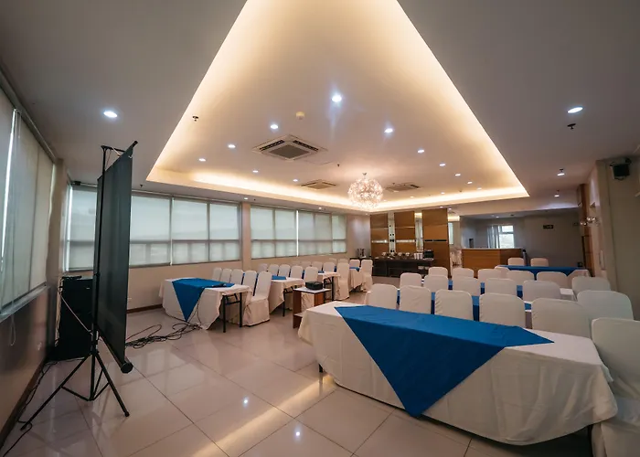 Hotel The Well 2*