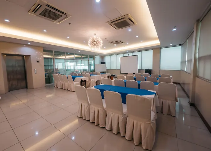 The Well Hotel 2*